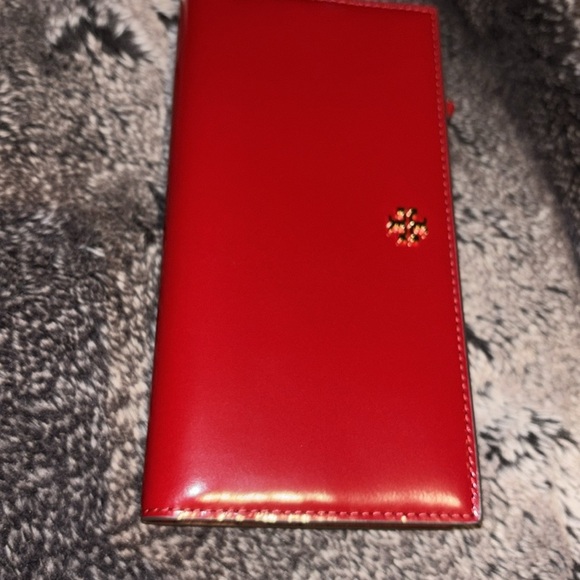 Tory Burch Blake patent leather slim long Wallet New - Picture 8 of 16